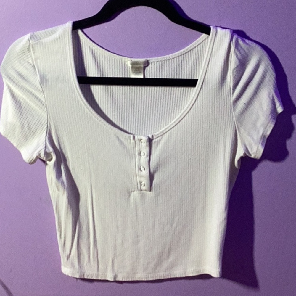 Lightly worn, hoping to see someone else happy and enjoying it